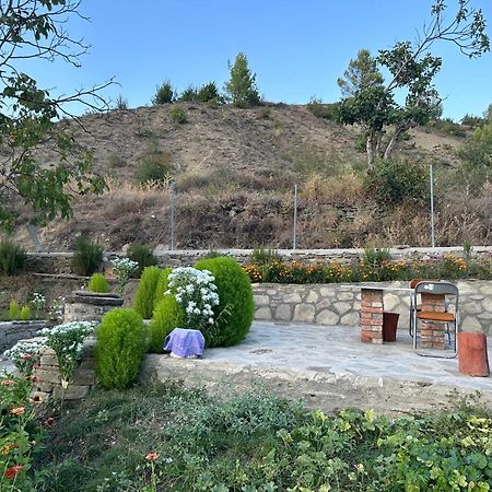 Stone House Villa Kelcyre Exterior photo